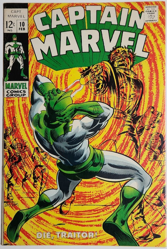 Captain Marvel #10 - FN
